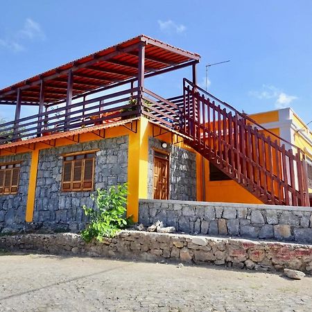 Apartment With Sea View Near The Beach And The Village Center! Tarrafal  Exterior photo